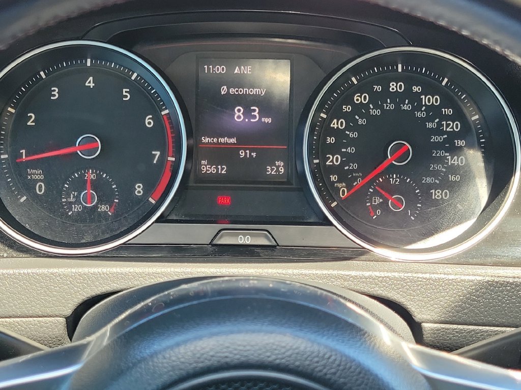 Used 2020 Volkswagen GTI S FWD image 29