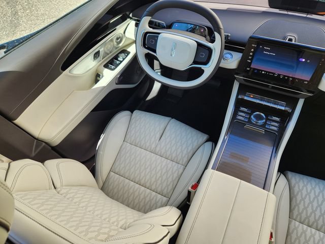 New 2026 Lincoln Nautilus Black Label AWD/4WD image 10