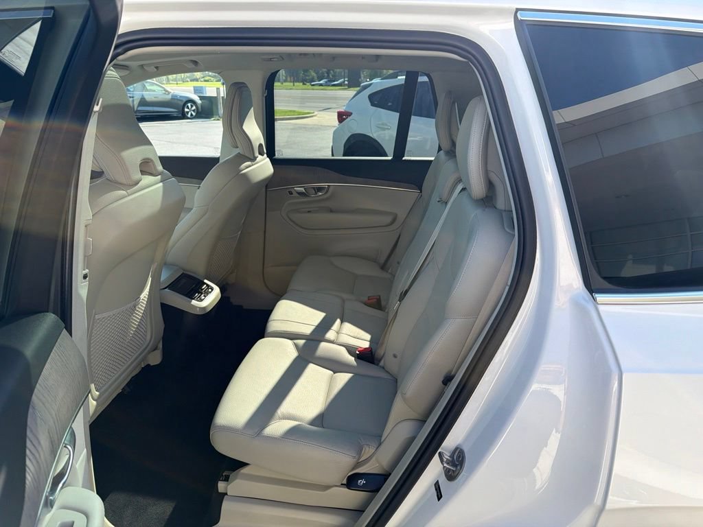Certified 2023 Volvo XC90 B6 Plus w/ Protection Package Premier AWD/4WD image 8
