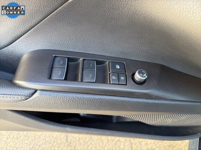 Used 2021 Toyota Camry XLE w/ Cold Weather Package image 22