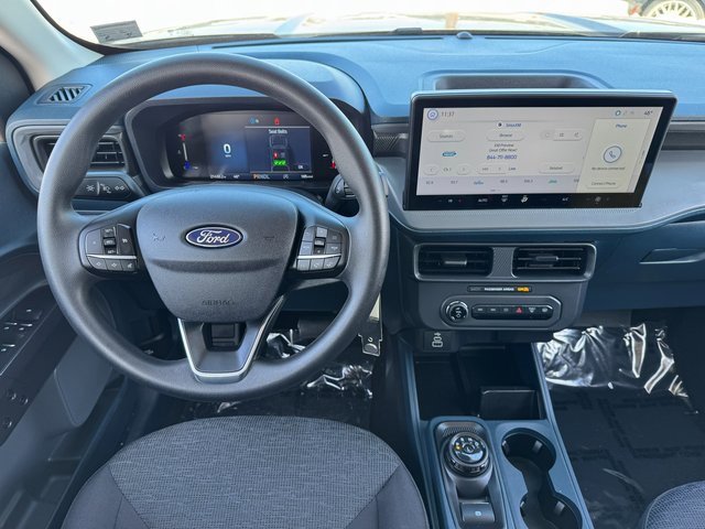 Certified 2025 Ford Maverick XL w/ Equipment Group 102A image 4