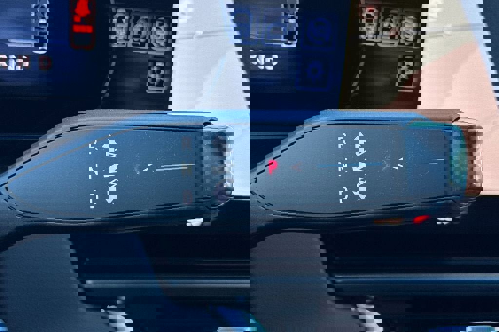 New 2026 Chevrolet Equinox EV LT w/ LPO, Blackout Package image 22