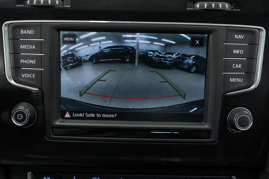 Used 2017 Volkswagen GTI Autobahn image 19