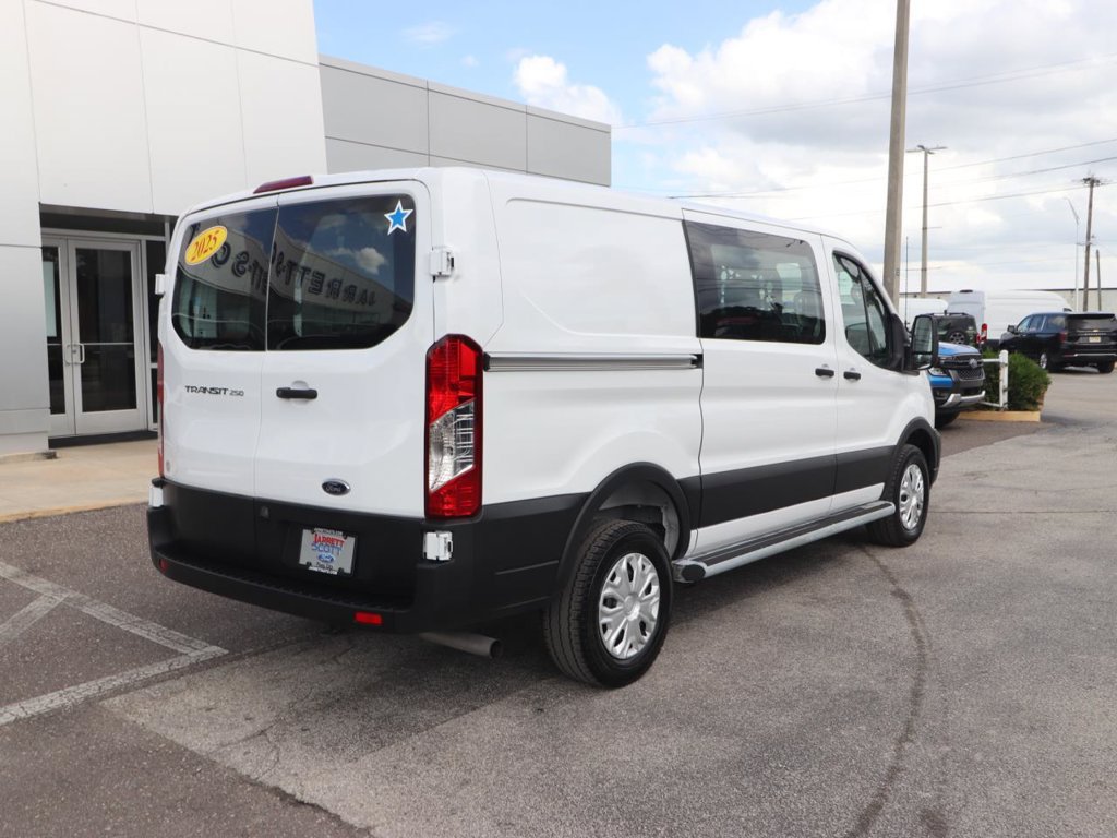 Used 2025 Ford Transit 250 Low Roof w/ Exterior Upgrade Package RWD image 15