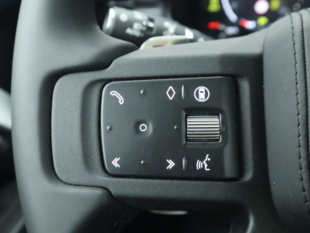 New 2025 Land Rover Defender 130 V8 image 11