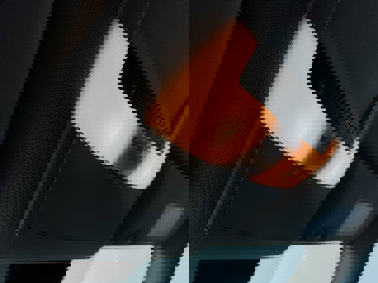 Used 2025 Nissan Altima 2.5 SR image 17