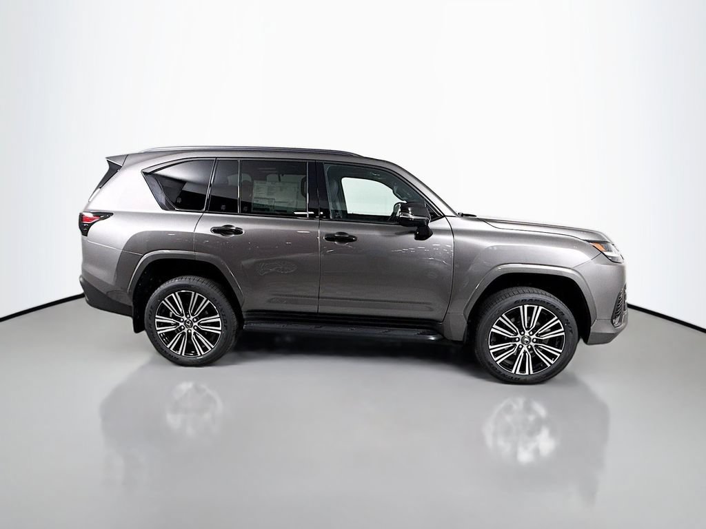 New 2026 Lexus LX 600 4WD w/ Luxury Package image 4