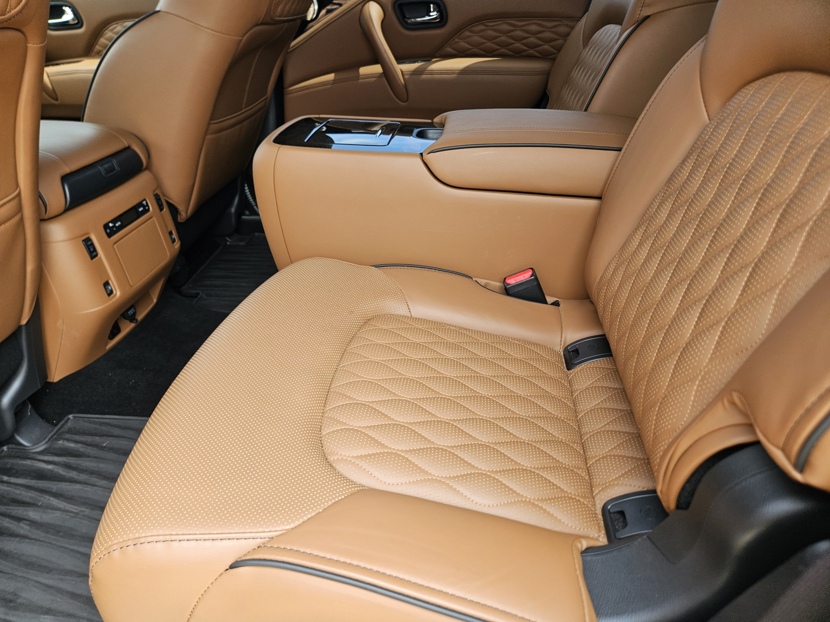 Used 2023 INFINITI QX80 Sensory w/ Cargo Package RWD image 22
