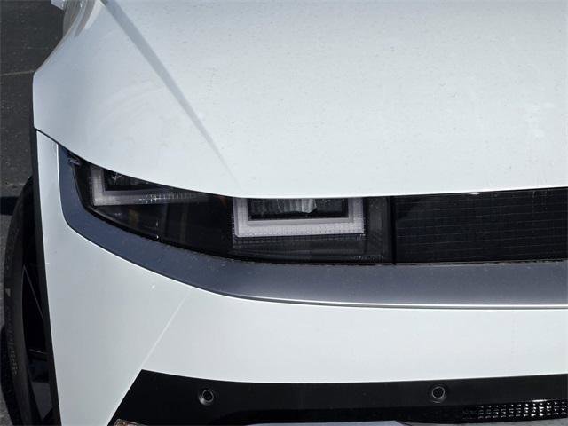 New 2026 Hyundai Ioniq 5 SEL image 9