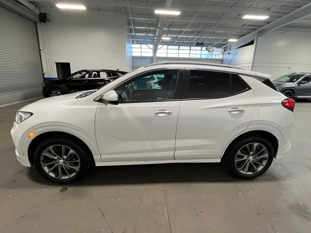 Used 2023 Buick Encore GX Select w/ Sport Touring Package AWD/4WD image 6