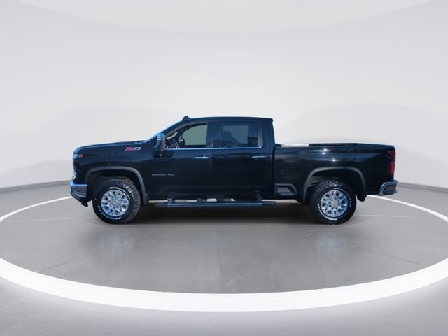 Used 2024 Chevrolet Silverado 2500 LTZ w/ LTZ Plus Package image 5