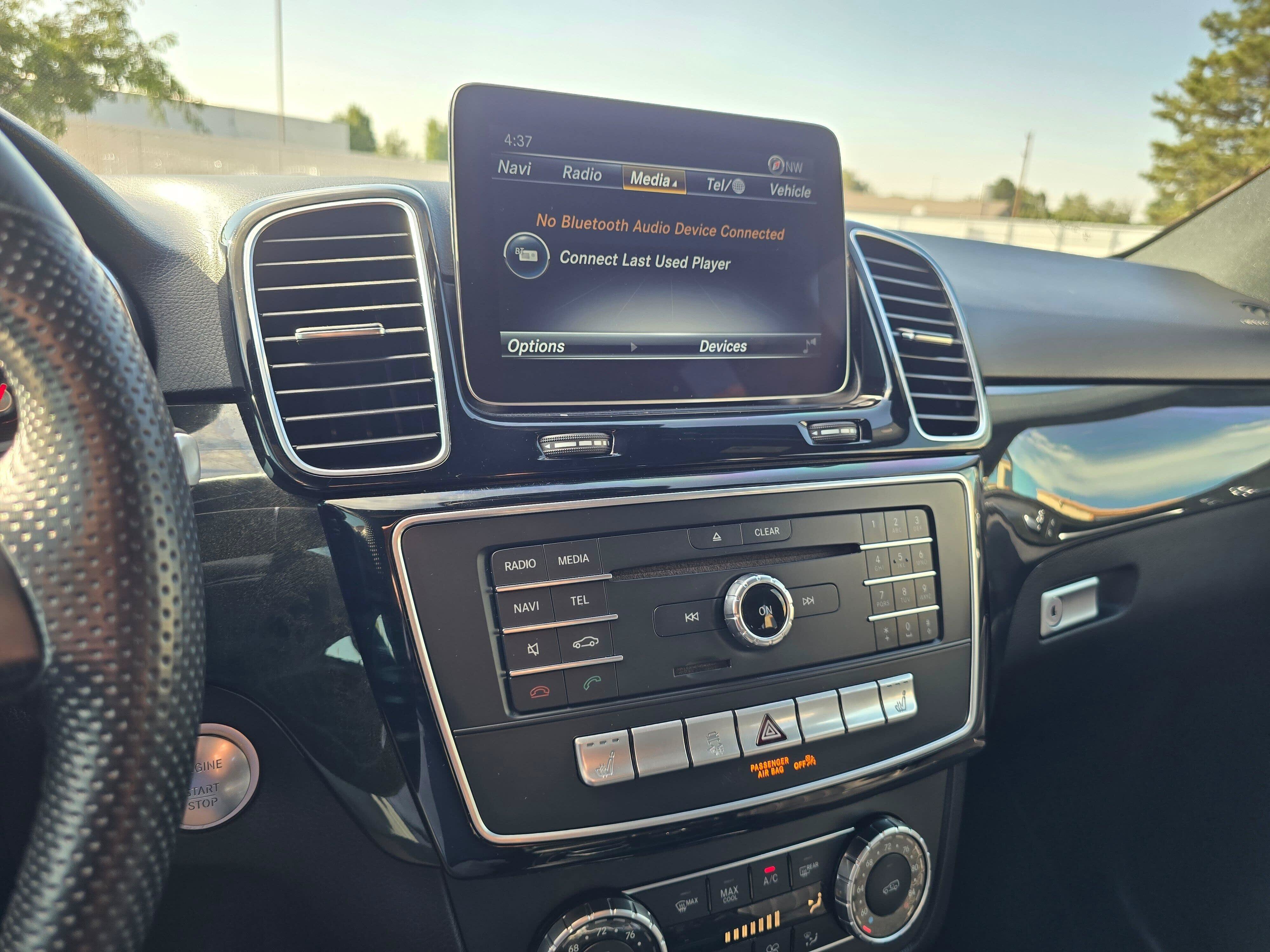 Used 2018 Mercedes-Benz GLE 350 4MATIC image 18