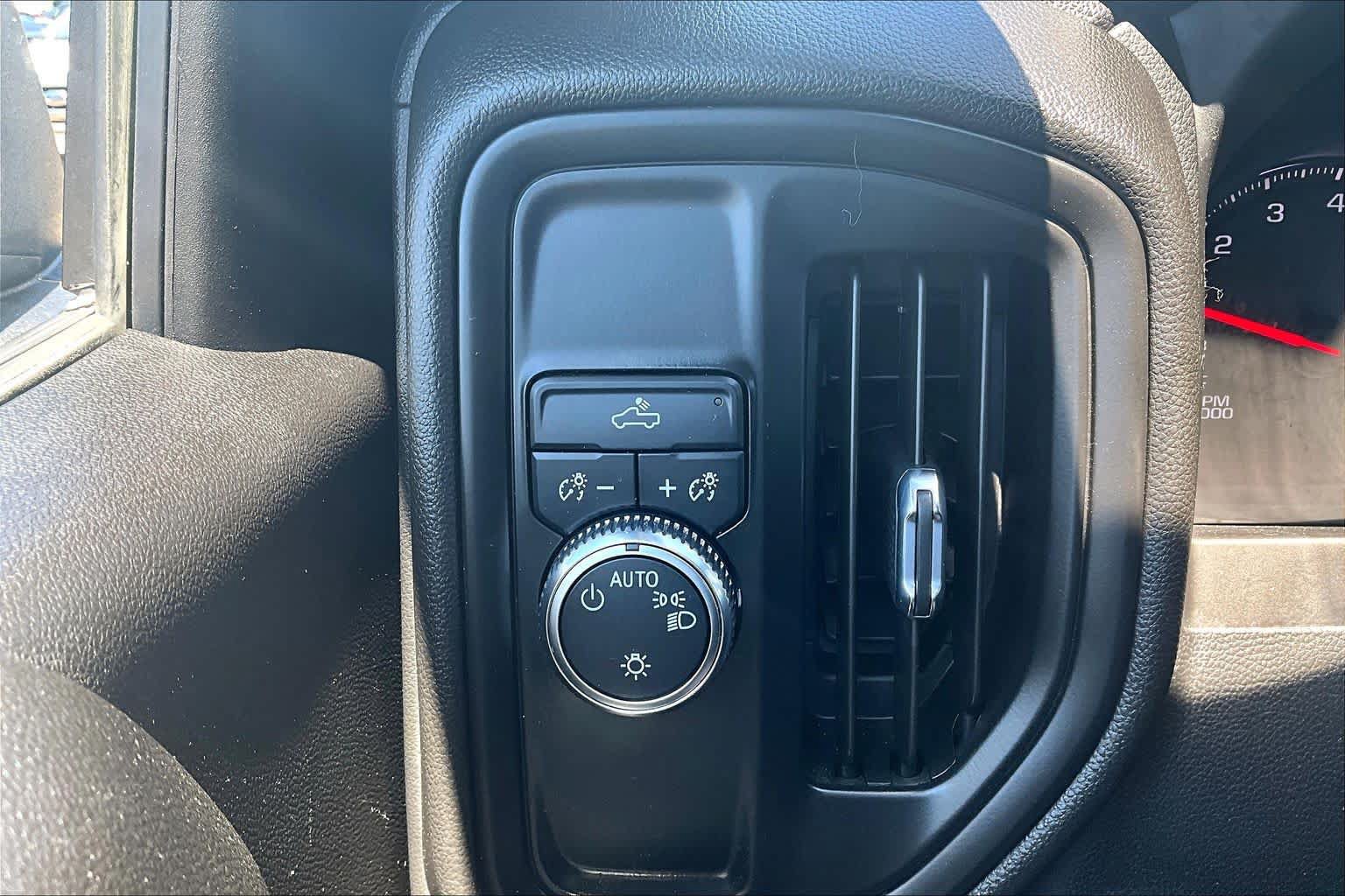 Used 2023 GMC Sierra 1500 Pro w/ Pro Value Package RWD image 34