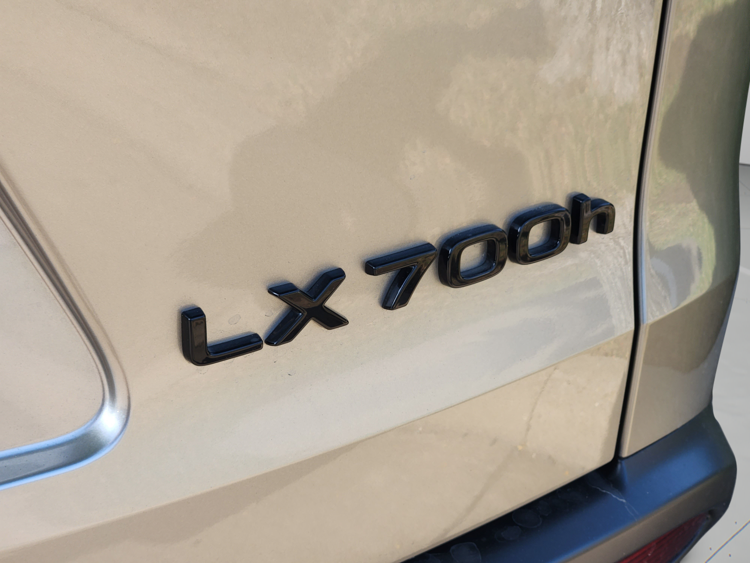 New 2026 Lexus LX 700h Luxury AWD/4WD image 30