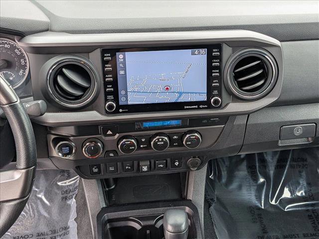 Used 2023 Toyota Tacoma TRD Off-Road w/ Technology Package AWD/4WD image 12