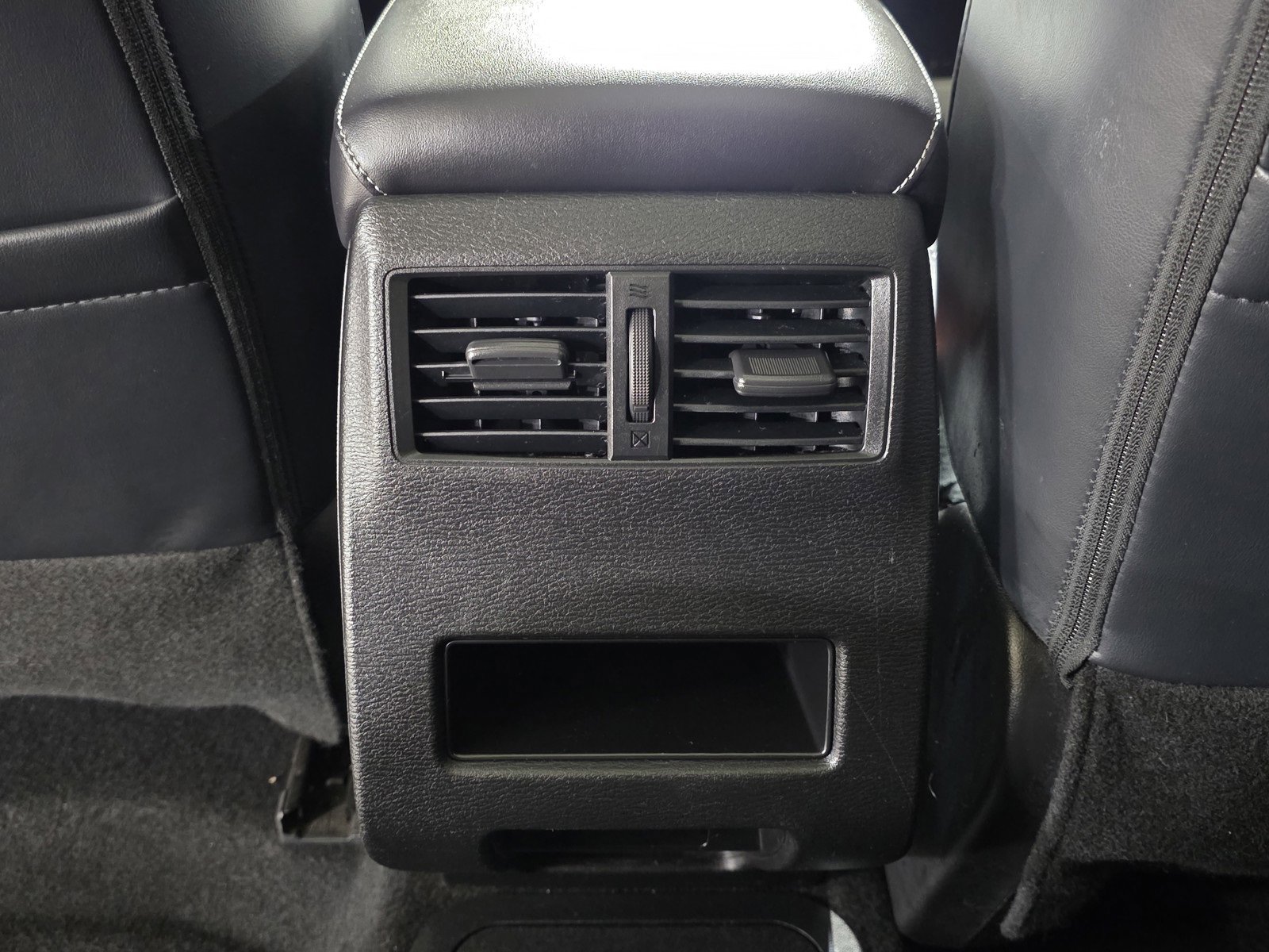 Used 2024 Mitsubishi Outlander Ralliart image 16