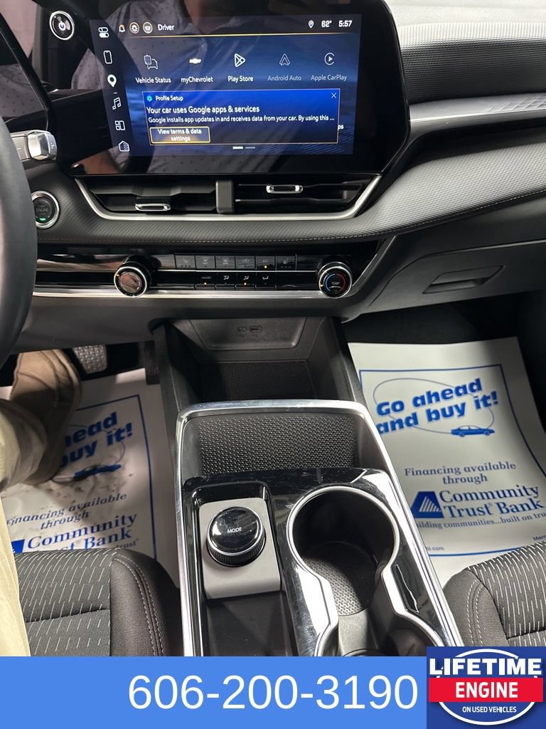 Used 2026 Chevrolet Equinox LT FWD image 19