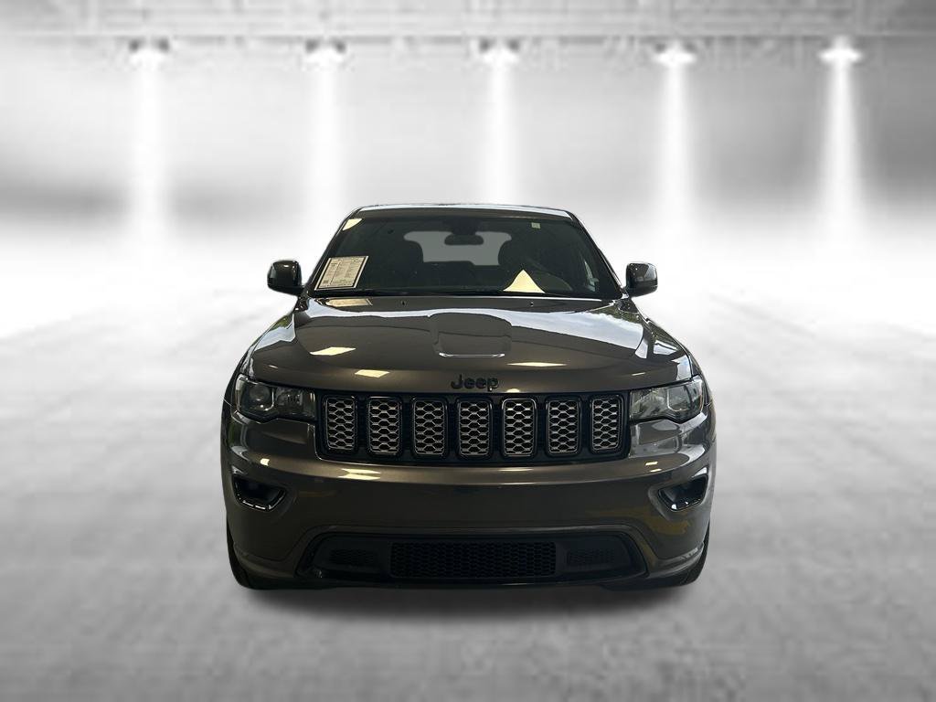 Certified 2021 Jeep Grand Cherokee Laredo X RWD image 2