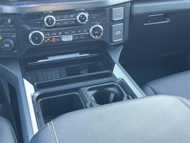 Used 2025 Ford F350 Lariat w/ Lariat Ultimate Package image 18