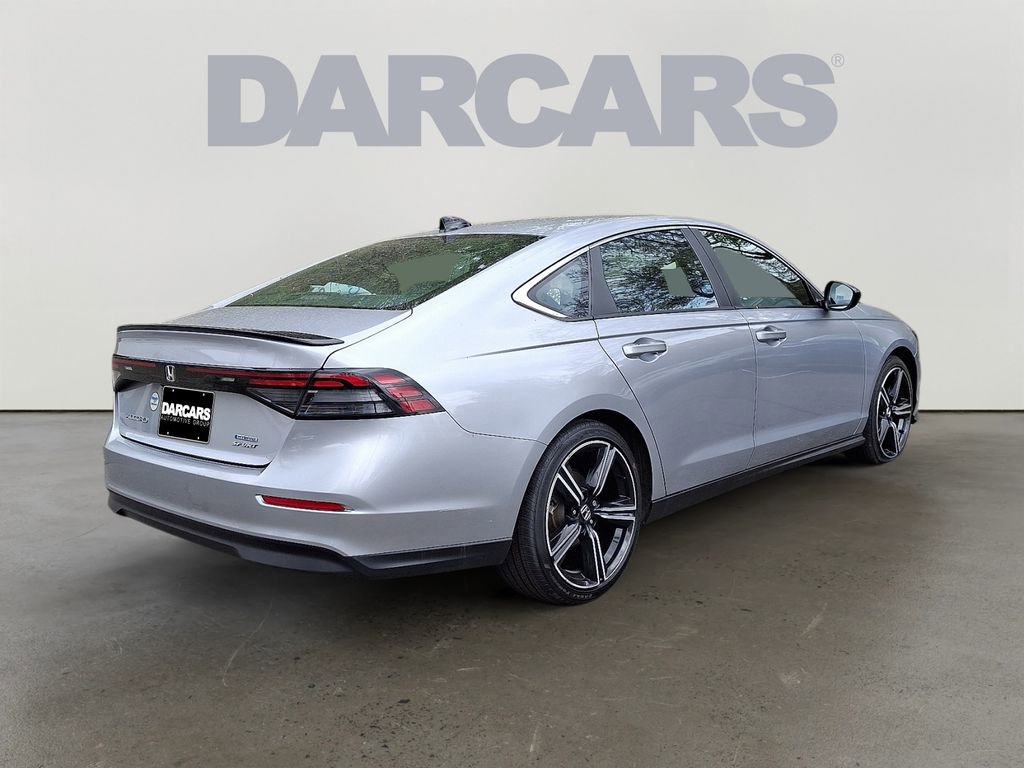 Used 2023 Honda Accord Sport image 6