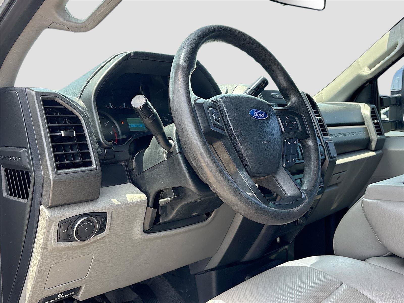 Used 2020 Ford F350 XL RWD image 9