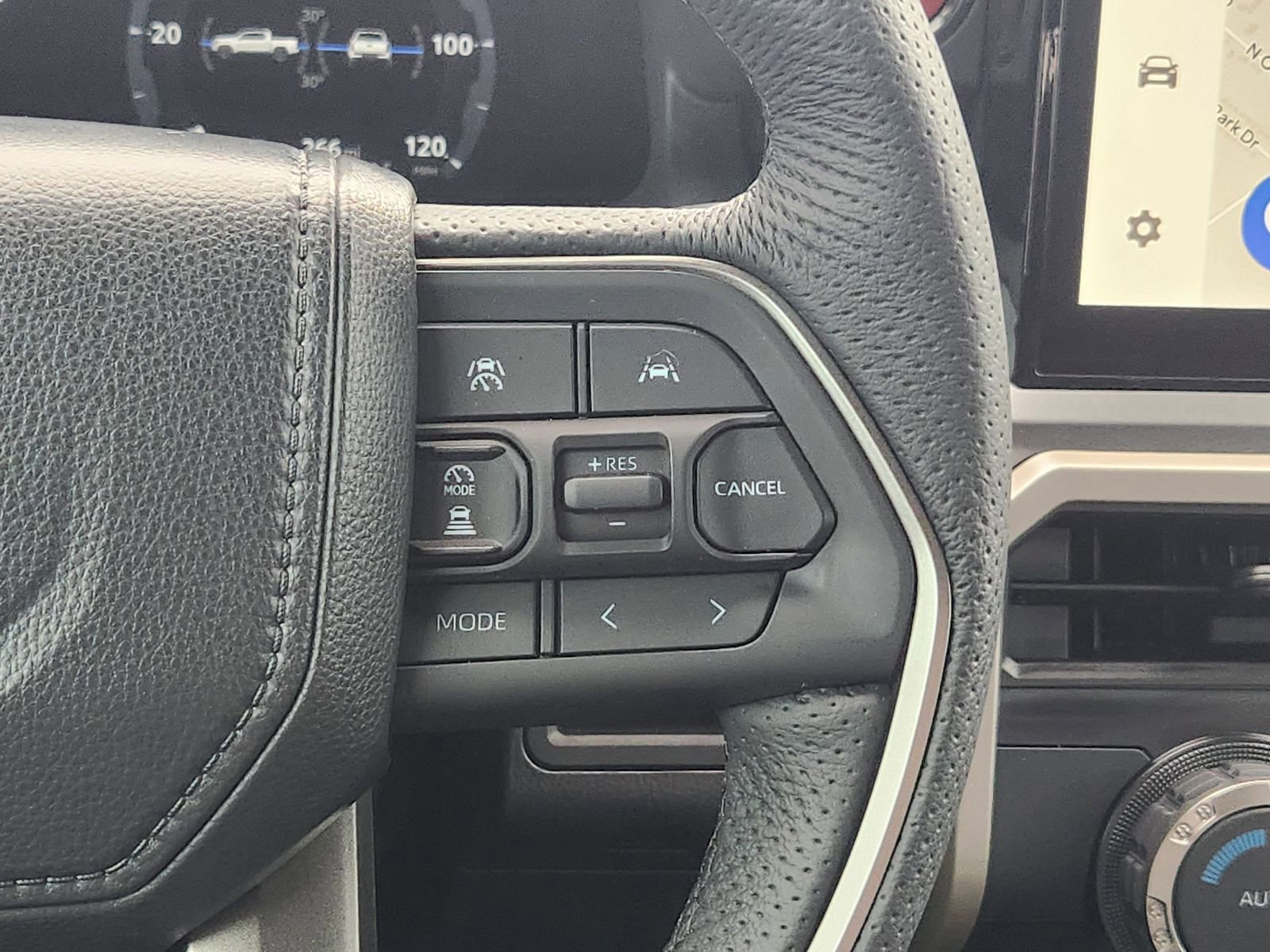 Used 2025 Toyota Tacoma TRD Sport RWD image 32