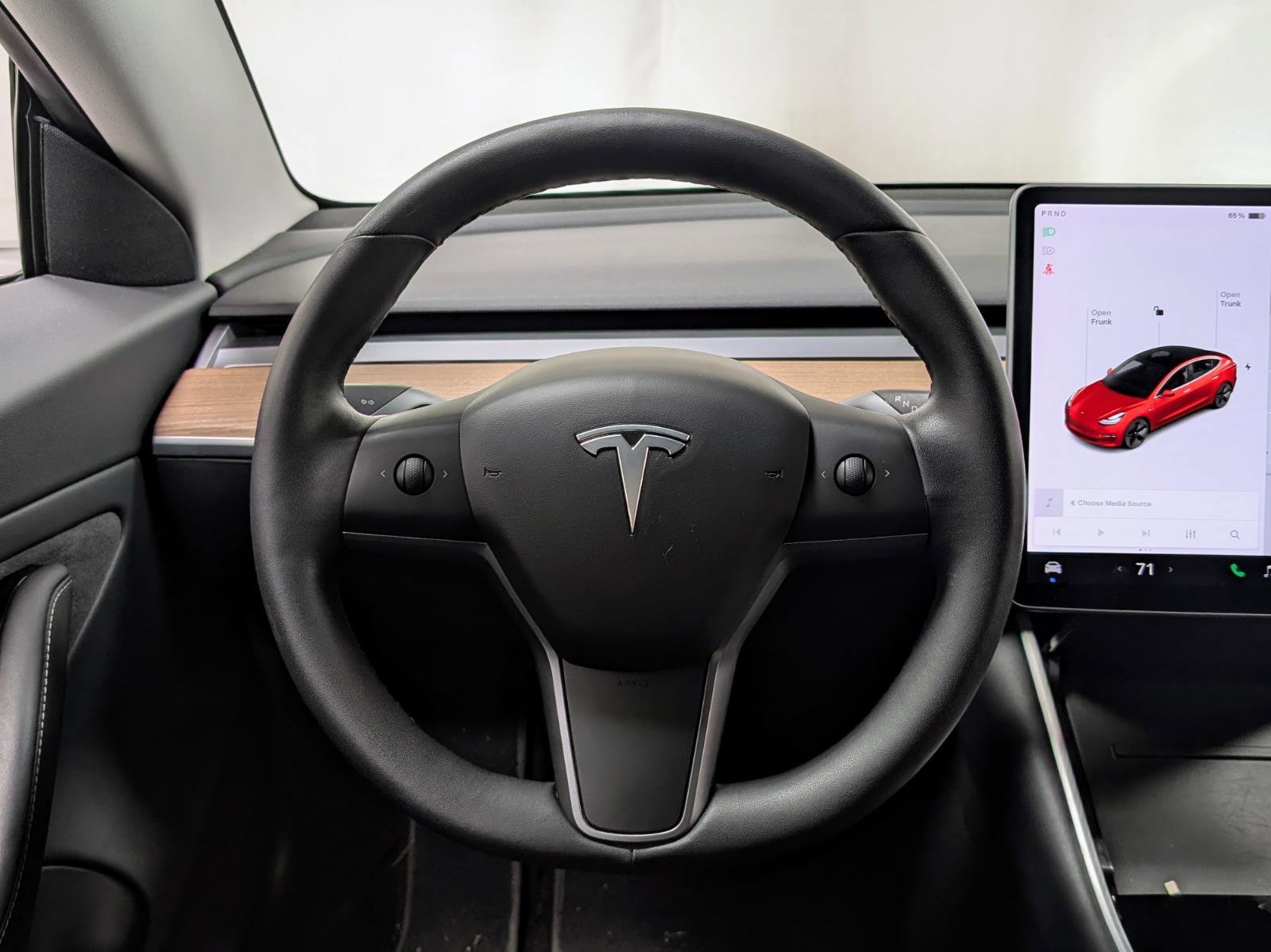 Used 2020 Tesla Model 3 Performance image 33