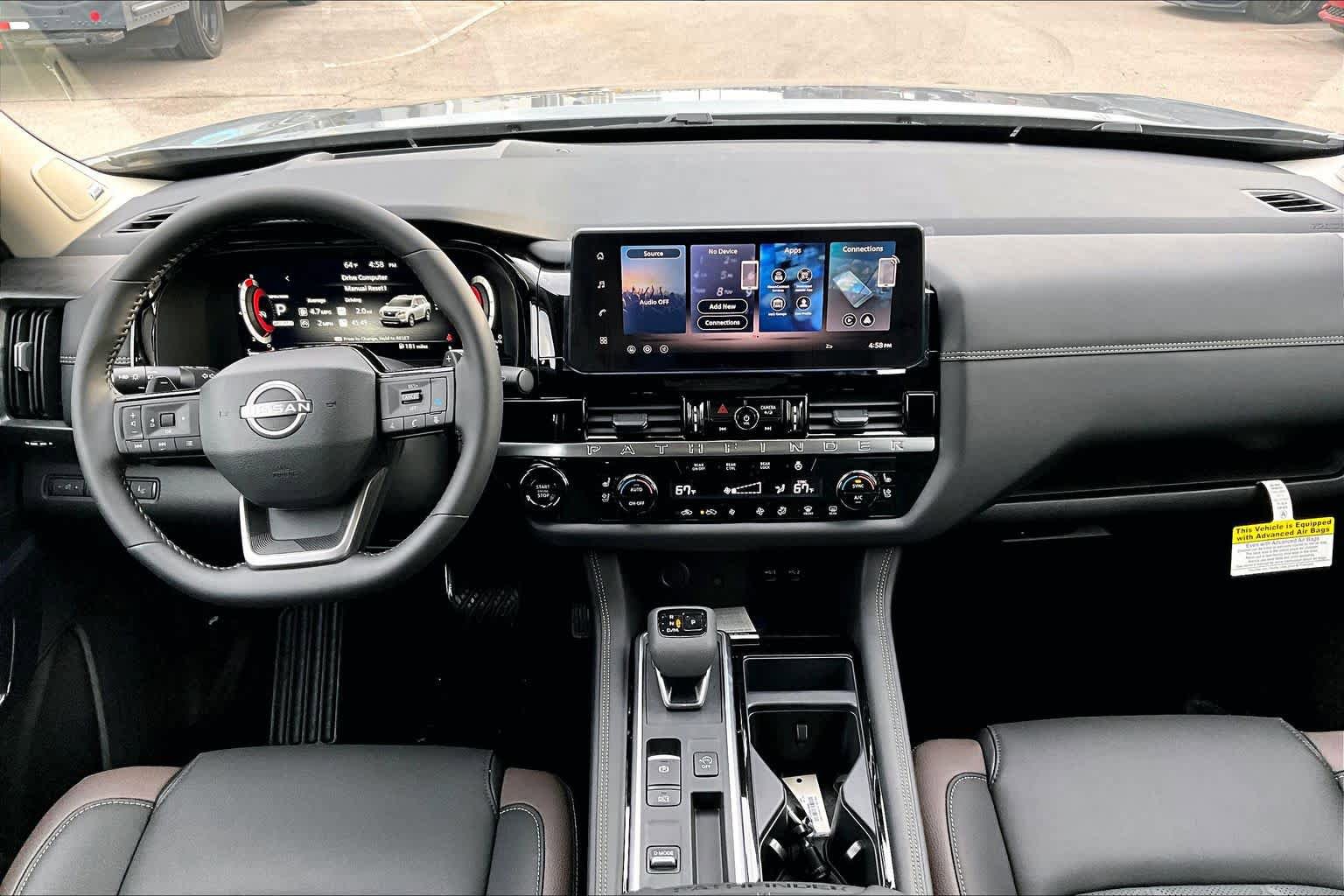 New 2026 Nissan Pathfinder Platinum w/ Cargo Package image 5