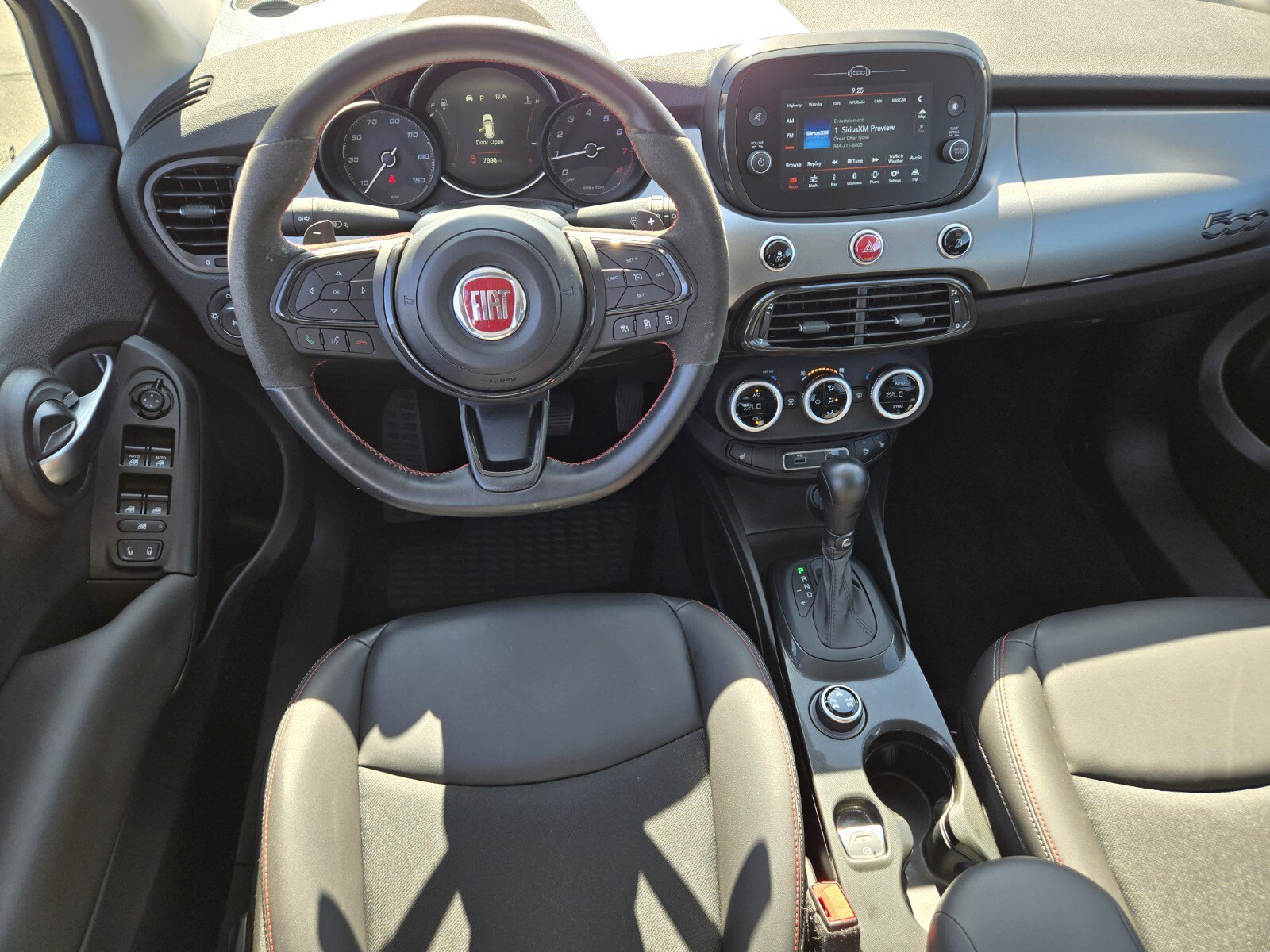 Used 2023 FIAT 500X Sport w/ Technology Group image 12