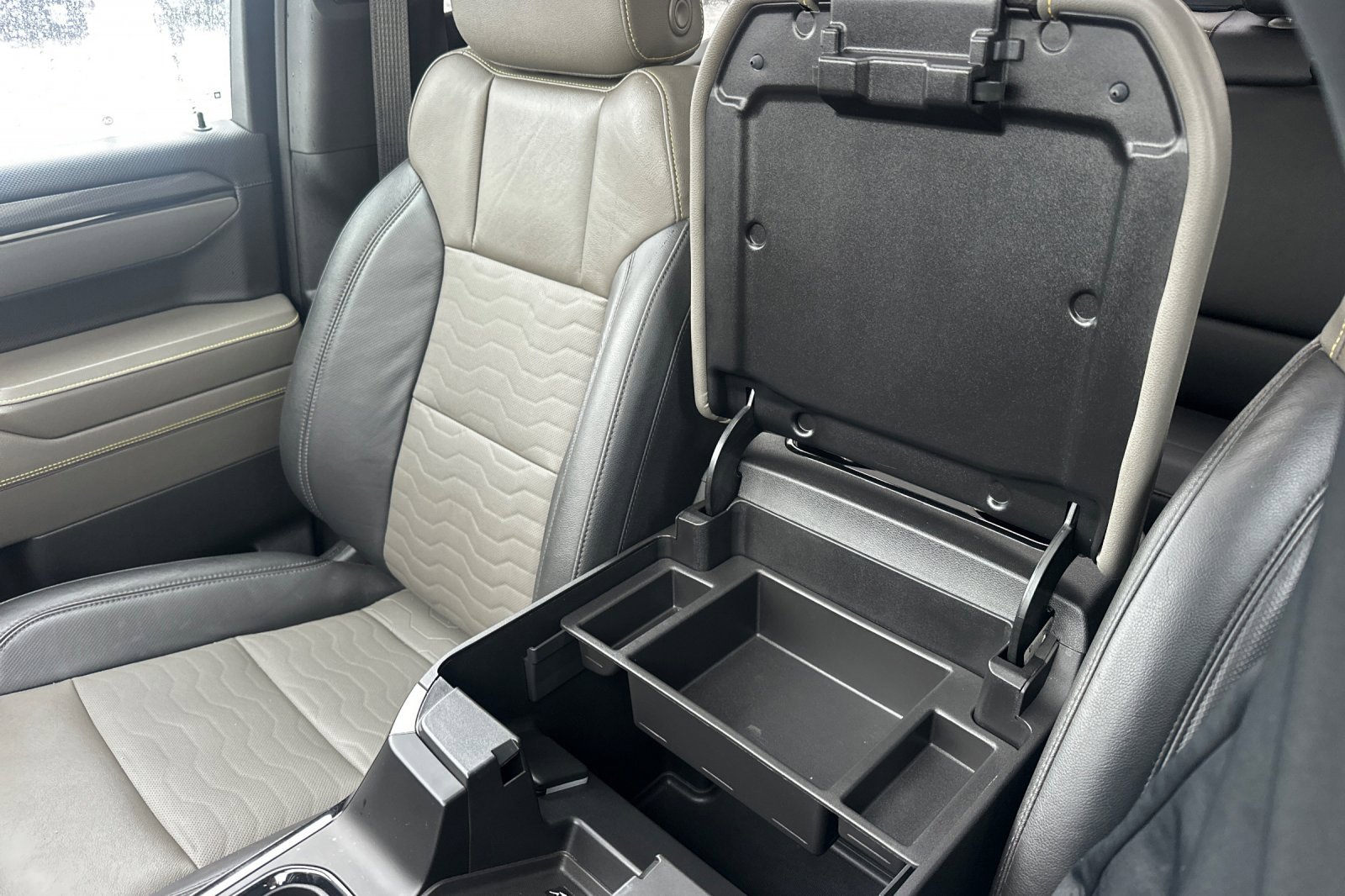 Certified 2023 Chevrolet Silverado 1500 ZR2 w/ Technology Package image 32