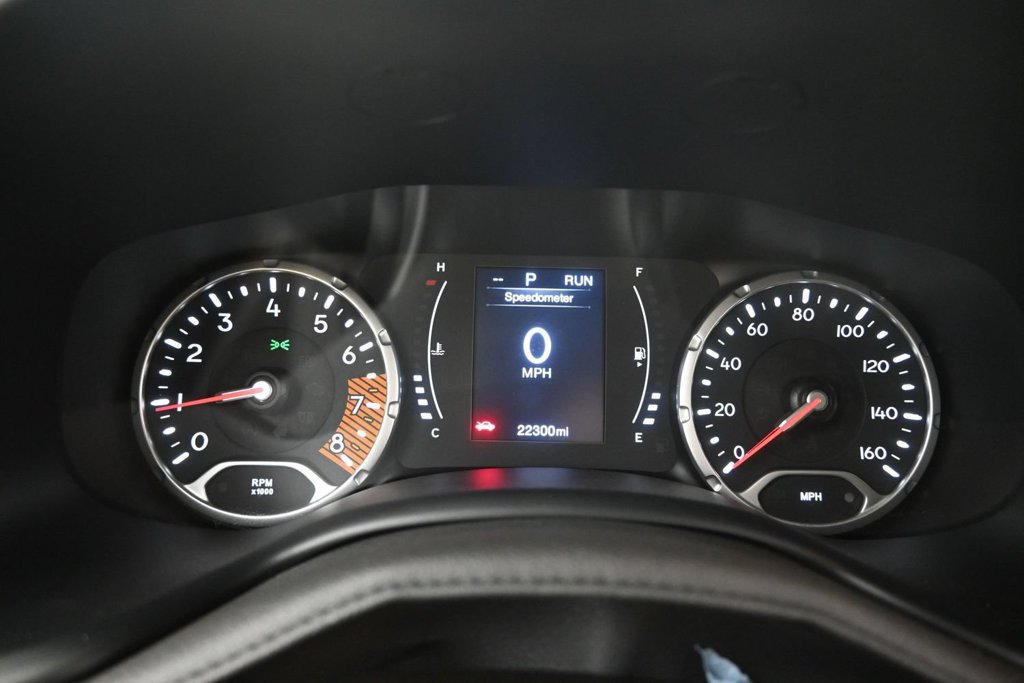 Used 2023 Jeep Renegade Latitude w/ Premium Group AWD/4WD image 22