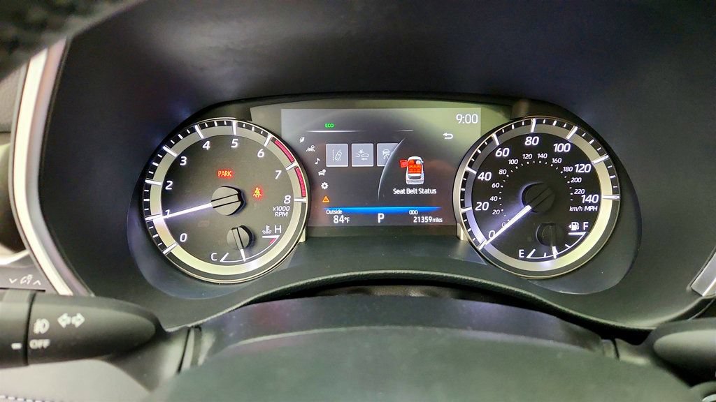 Used 2023 Toyota Highlander XLE AWD/4WD image 15