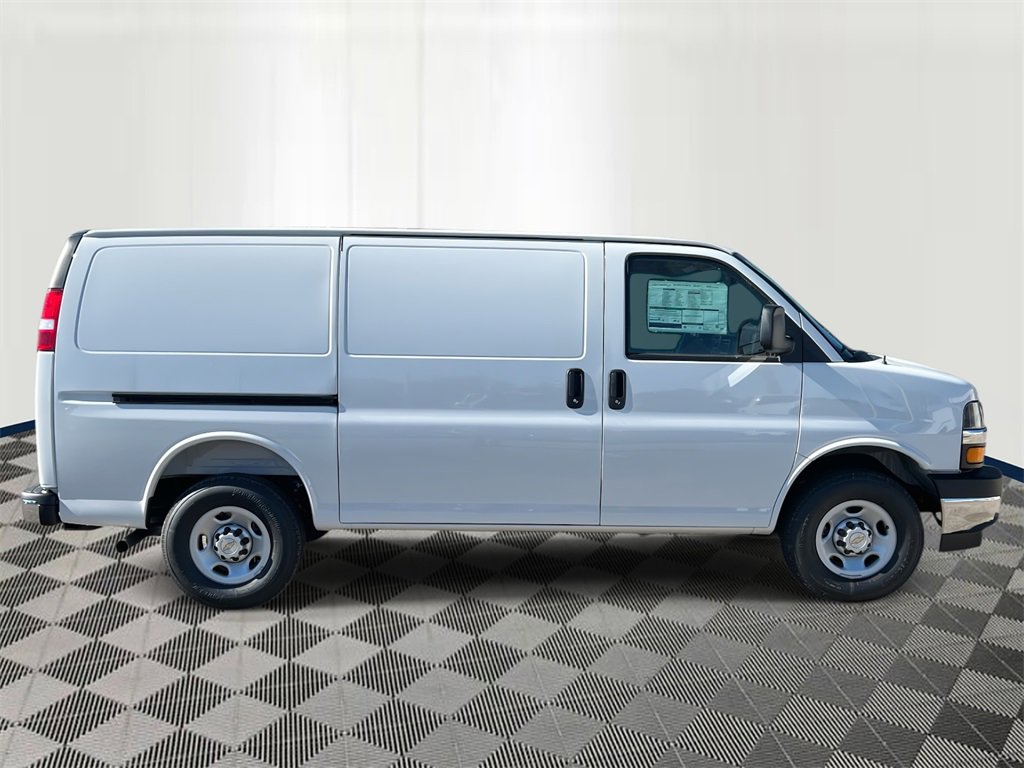 New 2025 Chevrolet Express 2500 w/ Communications Package image 6