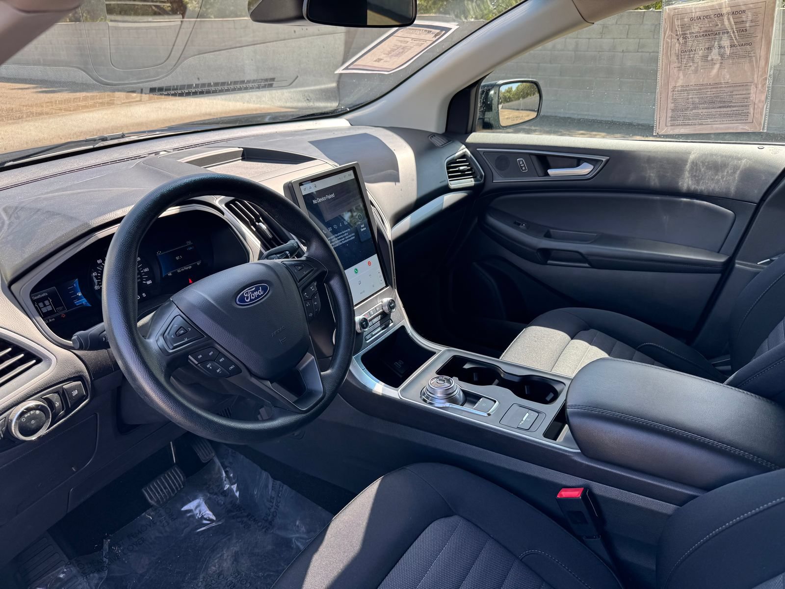 Used 2024 Ford Edge SE w/ Black Appearance Package AWD/4WD image 14