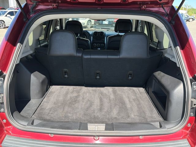 Used 2017 Jeep Compass Latitude image 23