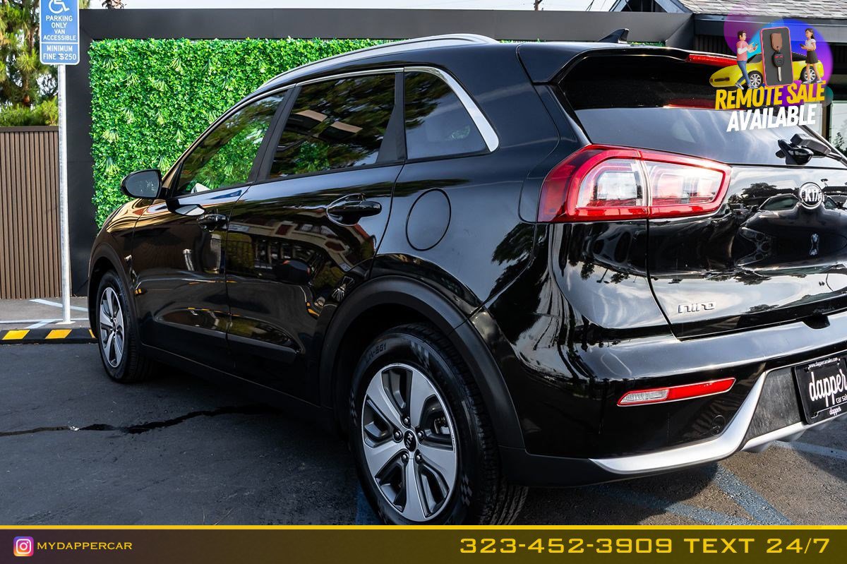 Used 2018 Kia Niro LX image 8