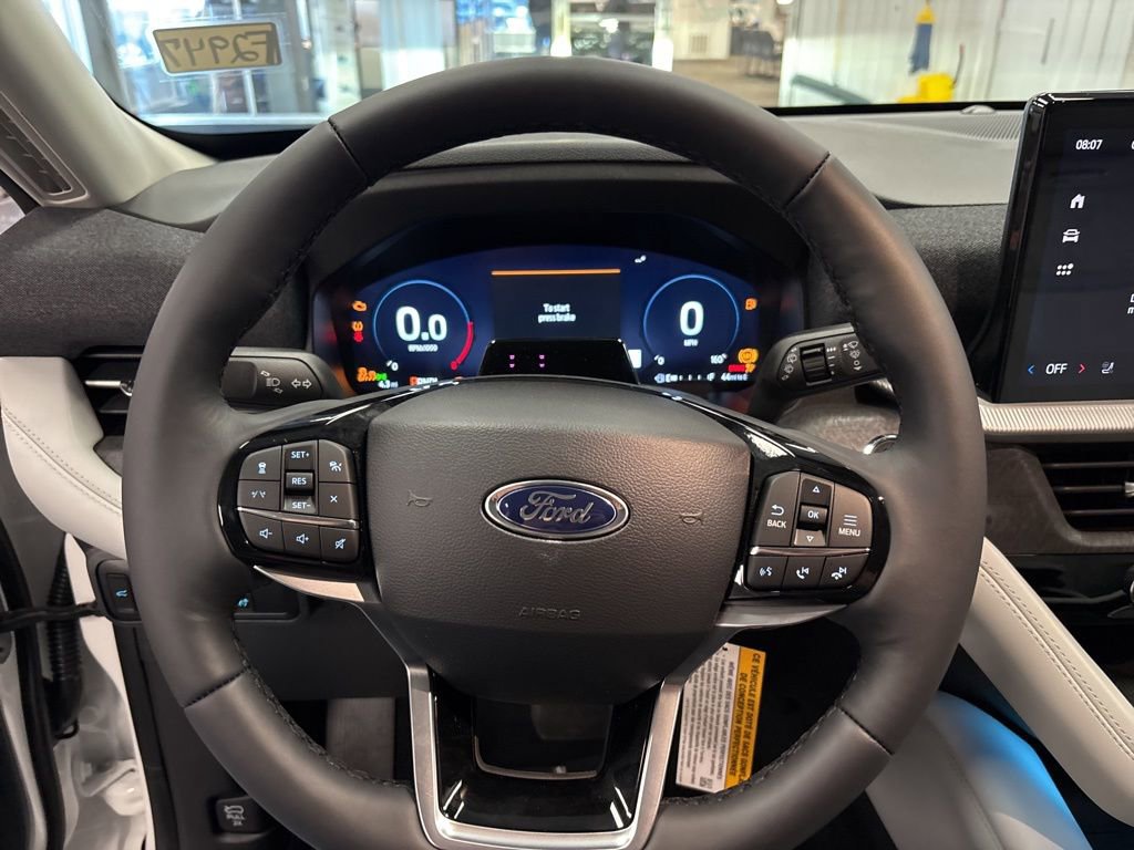 New 2026 Ford Explorer Platinum w/ LUX Leather Package image 18