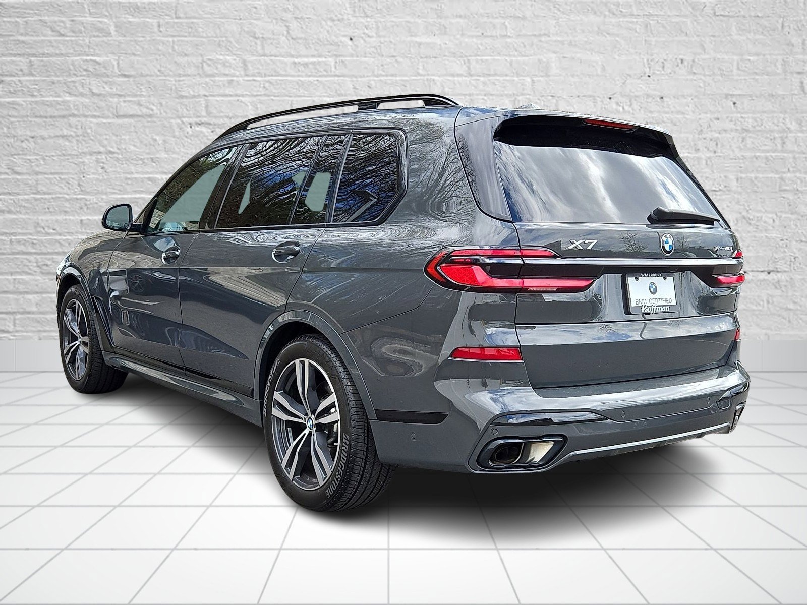Used 2026 BMW X7 xDrive40i w/ M Sport Package AWD/4WD image 4