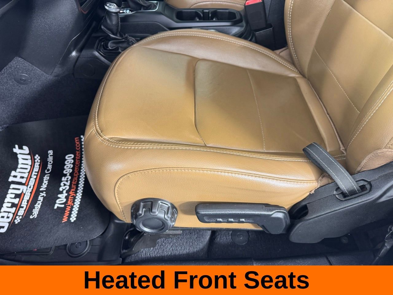 Used 2020 Jeep Wrangler Unlimited Sahara image 11