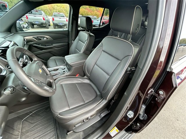 Certified 2022 Chevrolet Traverse Premier w/ LPO, Floor Liner Package image 20