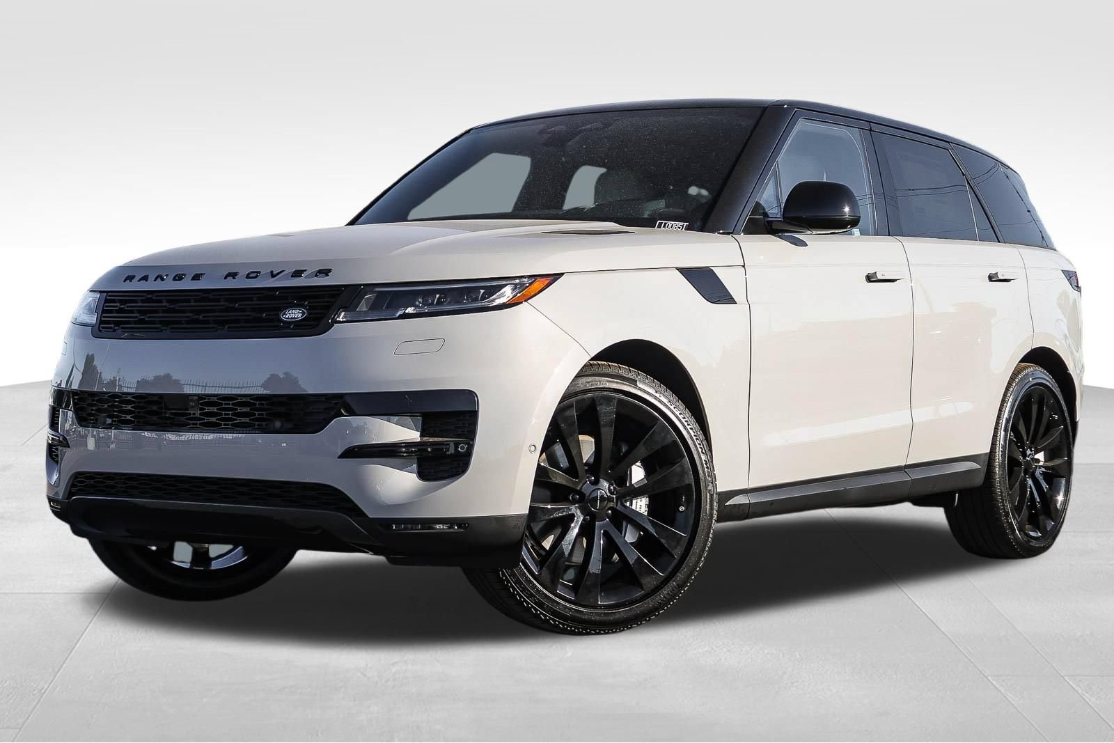 New 2026 Land Rover Range Rover Sport SE AWD/4WD image 1