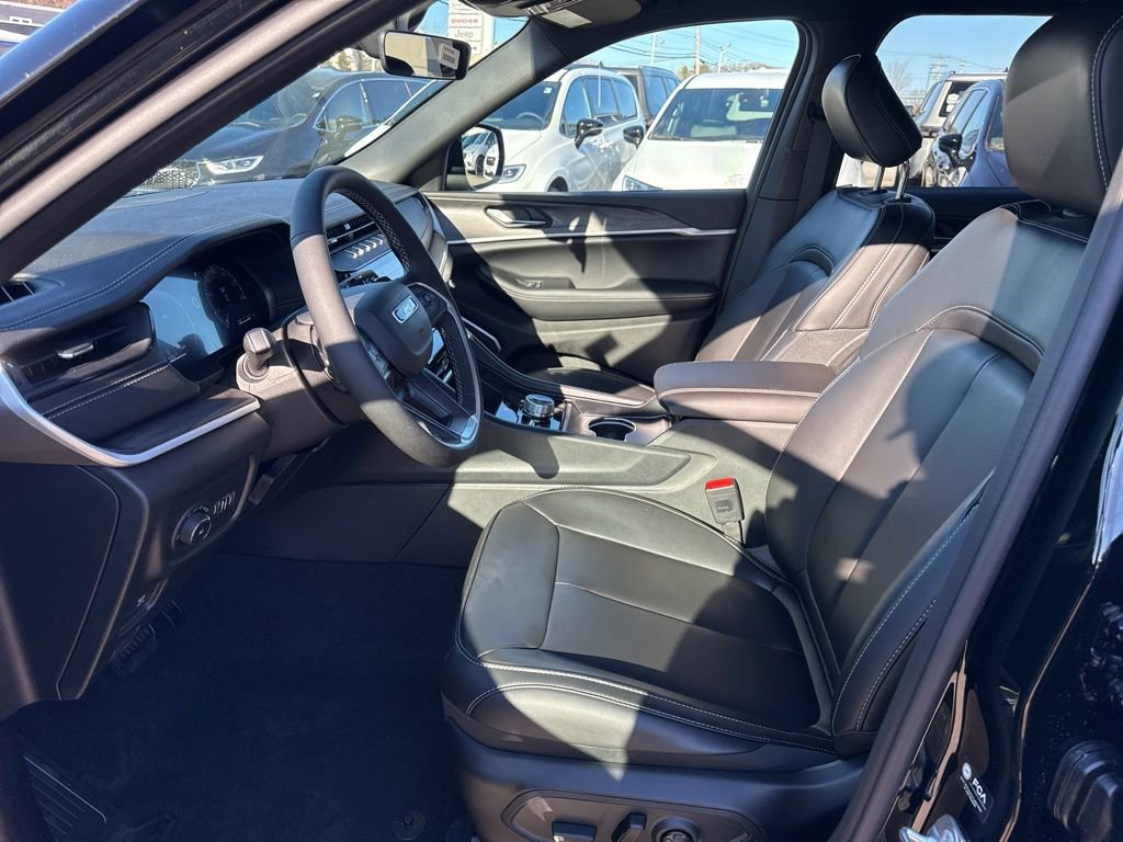 New 2026 Jeep Grand Cherokee Limited image 17