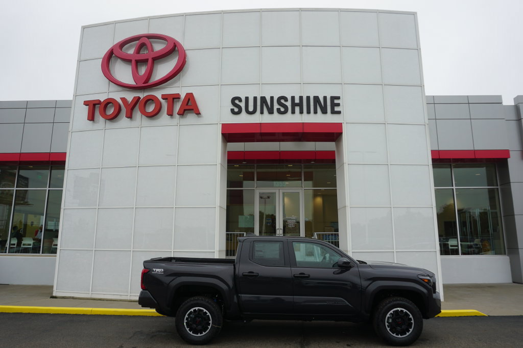New 2026 Toyota Tacoma TRD Off-Road AWD/4WD image 1