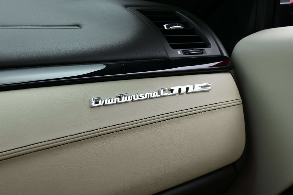 Used 2019 Maserati GranTurismo MC RWD image 12