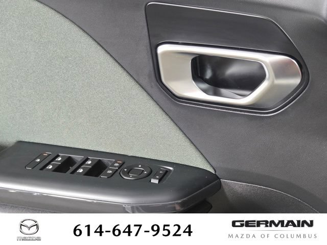 Used 2025 Kia K4 EX FWD image 27