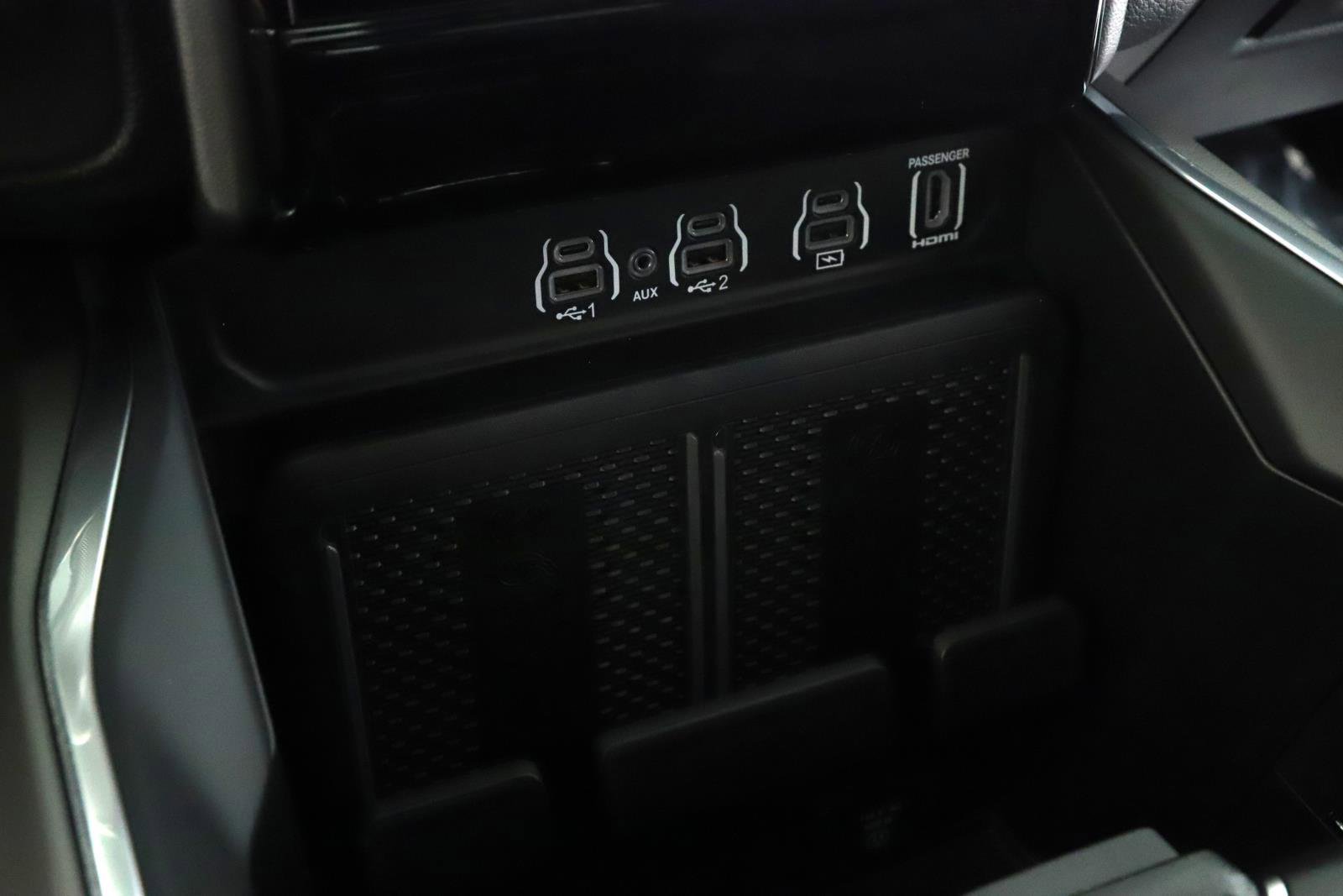 New 2026 RAM 1500 Laramie w/ Night Edition AWD/4WD image 17