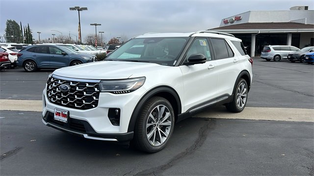 Used 2025 Ford Explorer Platinum w/ Ultimate Package image 1