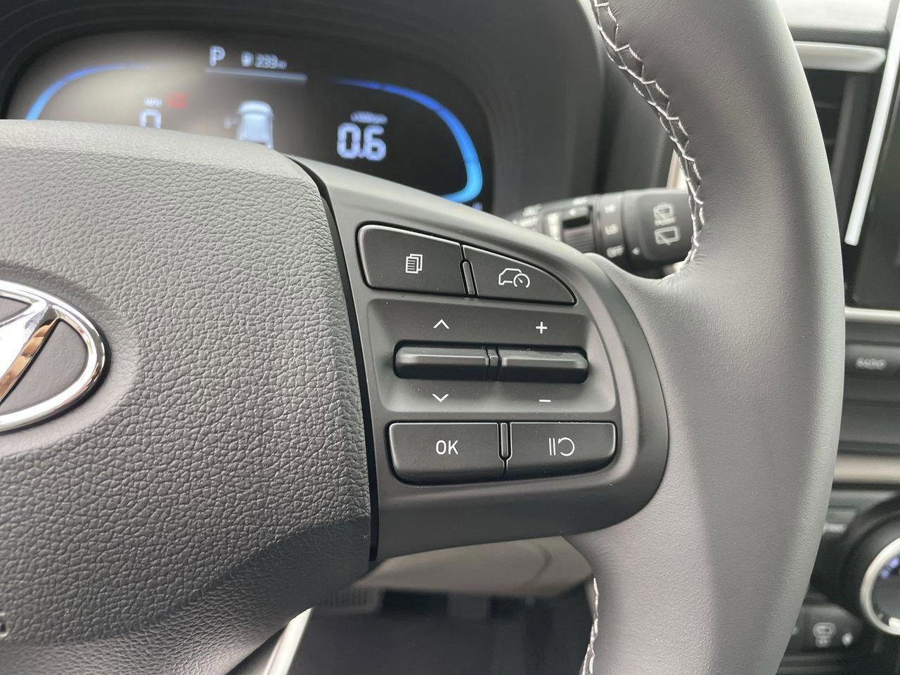 New 2026 Hyundai Venue SEL FWD image 36