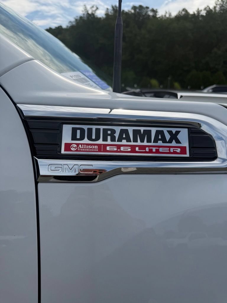 Used 2023 GMC Sierra 3500 Denali AWD/4WD image 26