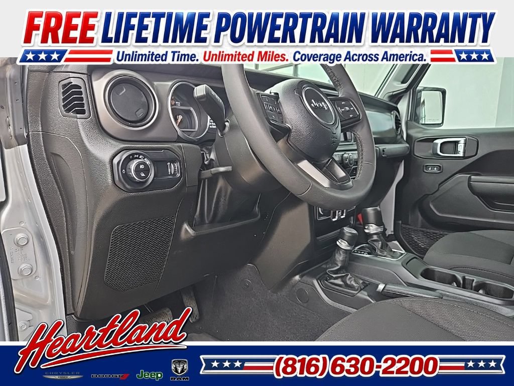 Used 2023 Jeep Gladiator Sport AWD/4WD image 39